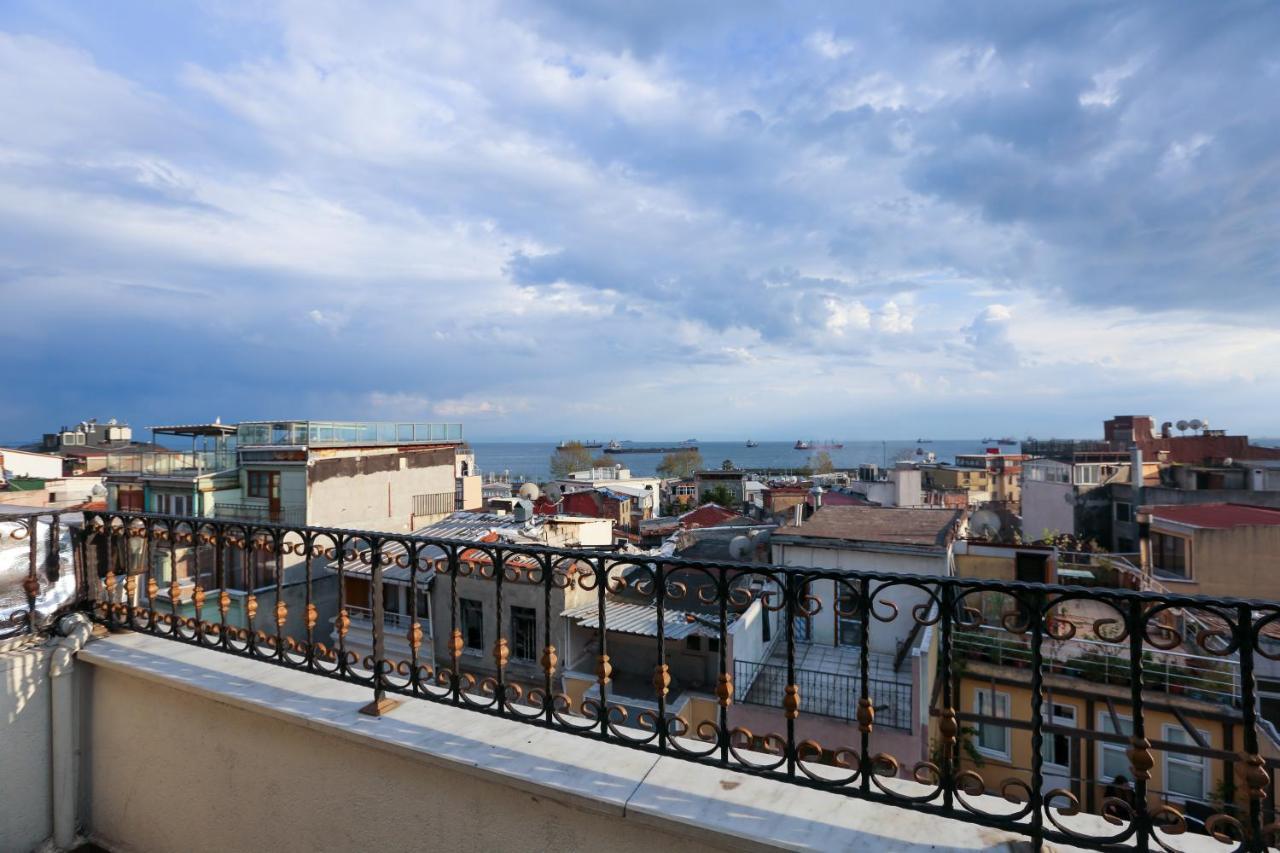Nova City Hotel Istanbul Exterior photo