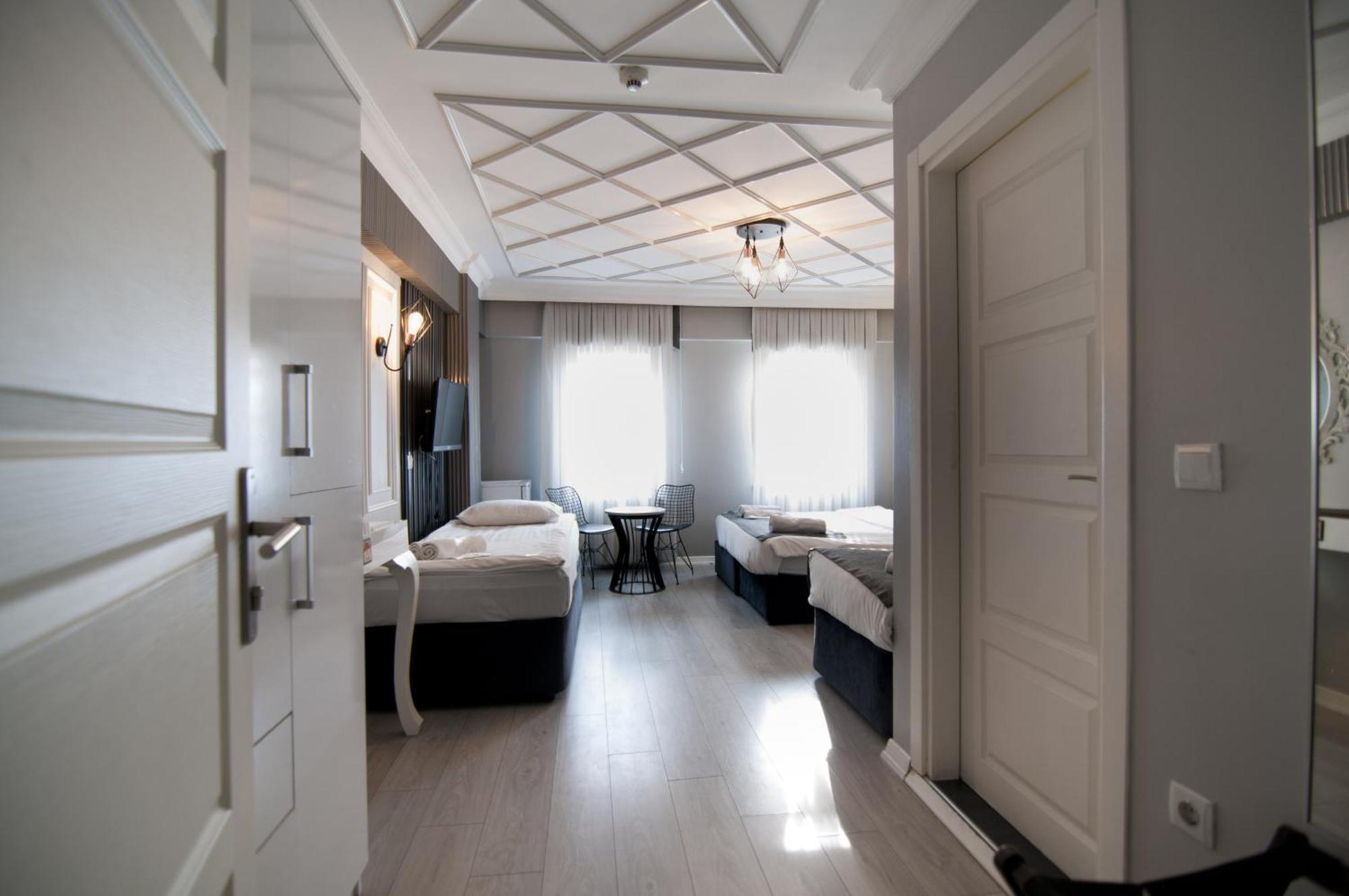 Nova City Hotel Istanbul Exterior photo